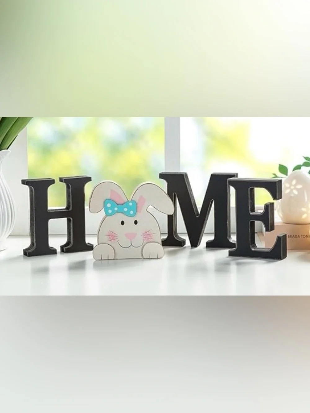HOME Decor with interchangeable seasonal ”O”